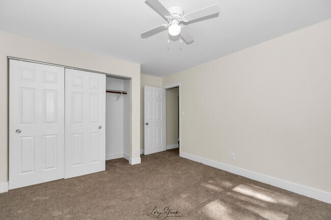 Building Photo - 3709 James St