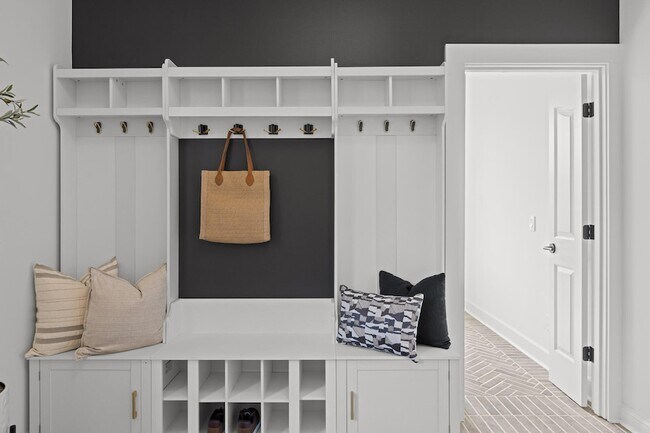 Building Photo - 1103 Centennial Dr