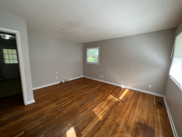 Building Photo - 1508 Hanner St