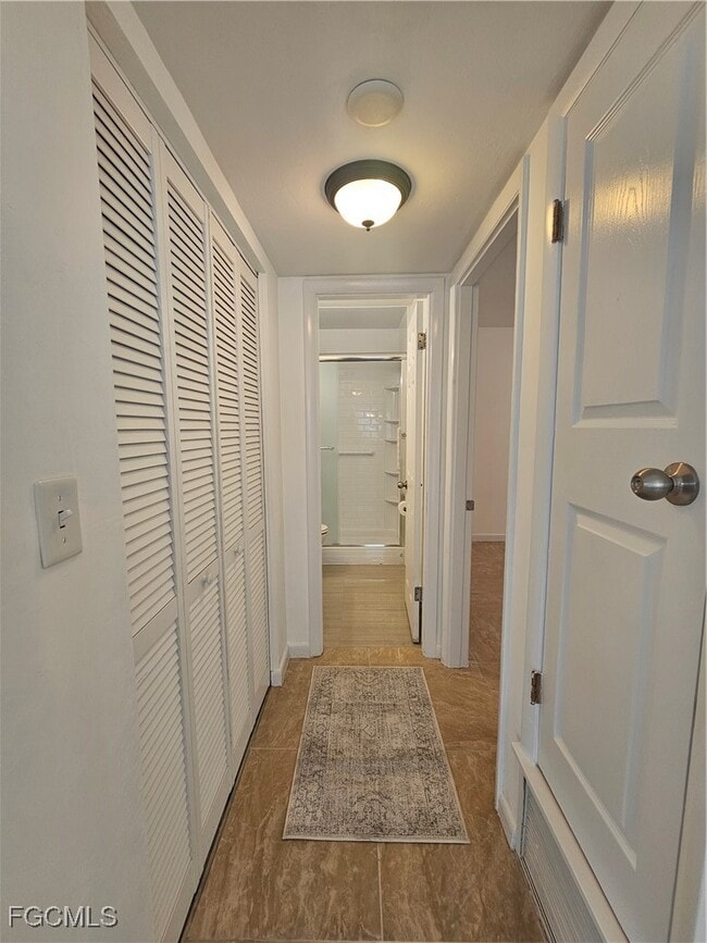 Building Photo - 702 Joel Blvd