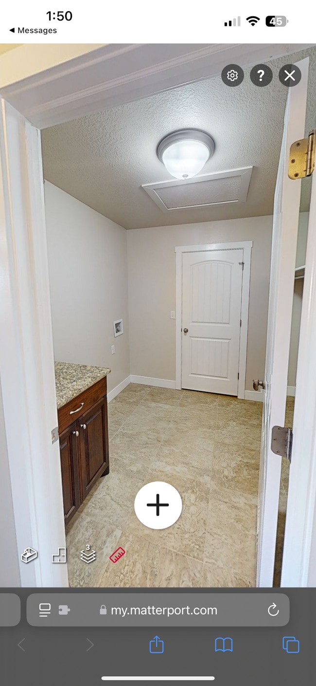 Building Photo - 246 Bridgewater Ln