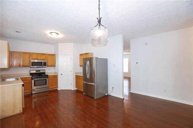 Building Photo - 3048 Kentmere Dr