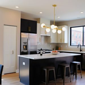 Building Photo - 314 E Lincoln St