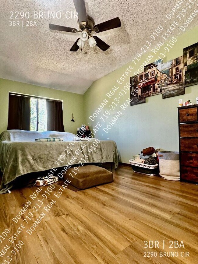 Building Photo - 2290 Bruno Cir