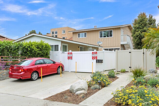 Building Photo - 1818 Diamond St