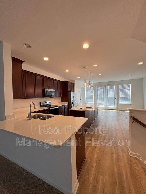 Building Photo - 602 Hemsworth Ln