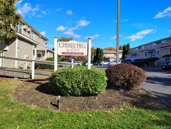 Primary Photo - 1601 Cherry Hill Dr
