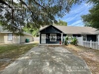 Building Photo - 436 Jennifer Ln