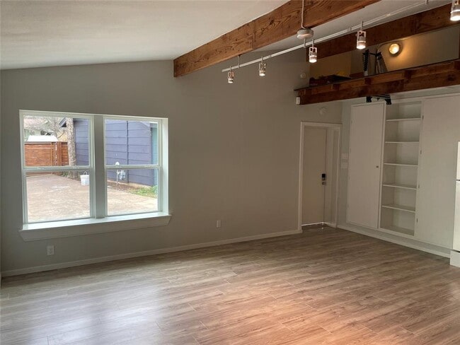 Building Photo - 4619 Jinx Ave