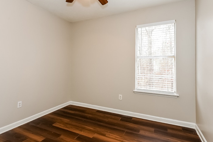 Building Photo - 6239 Leverett Dr