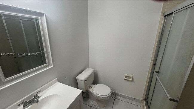 Building Photo - 851 NE 207th Ln