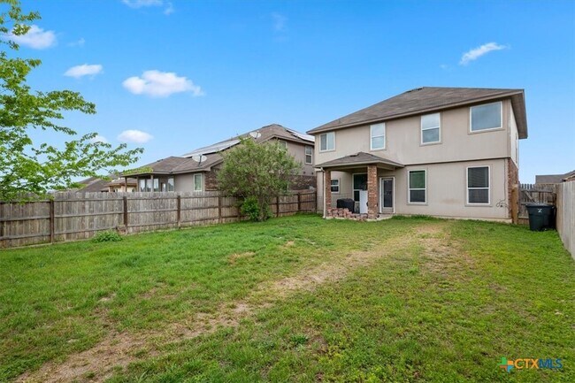 Building Photo - 9613 Adeel Dr