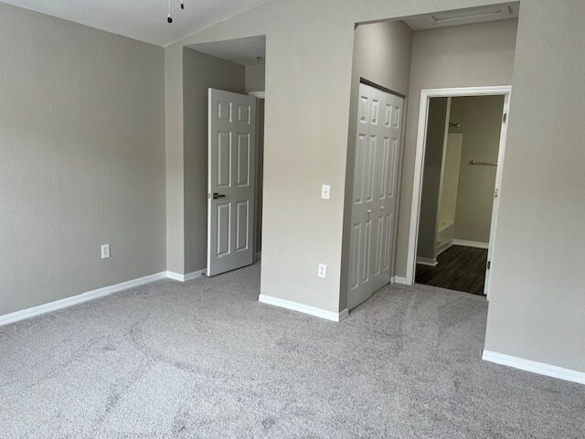 Building Photo - 844 Grand Regency Pointe