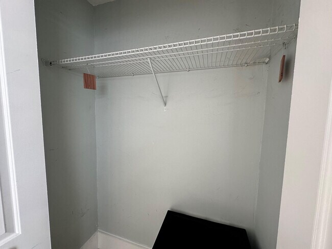 Building Photo - 2300 SW 43rd Terrace