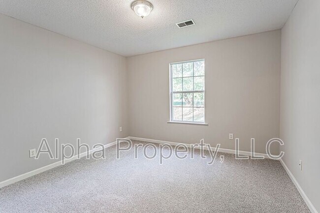 Building Photo - 3 Glassglenn Dr