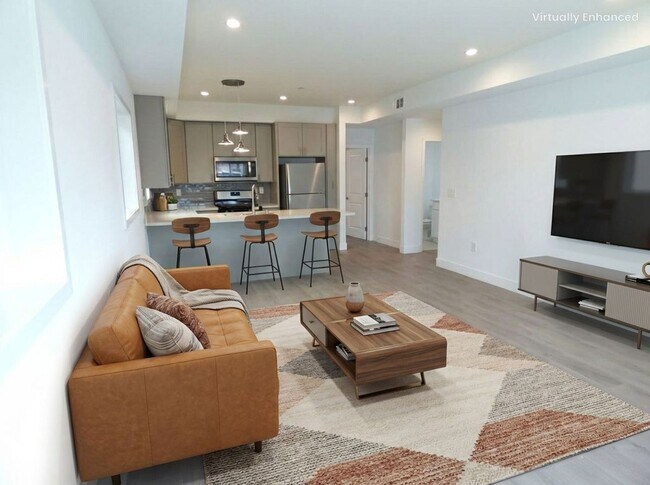 Building Photo - 1258 N Hobart Blvd