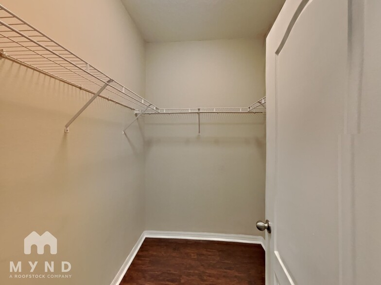 Building Photo - 252 Bella Rosa Cir
