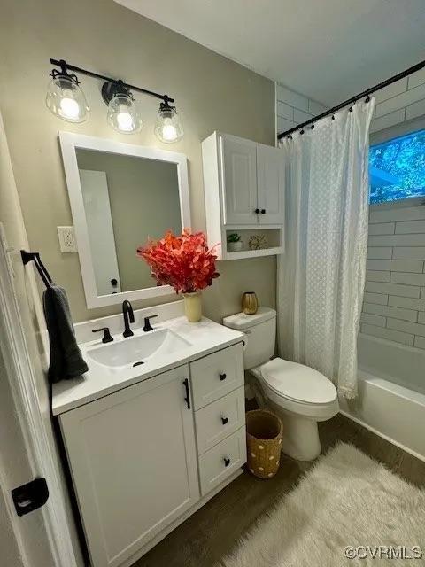 Building Photo - 63 W 29th St