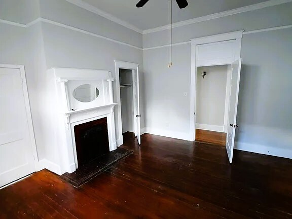 Building Photo - 281 N Willett St
