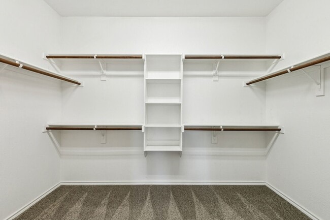 Building Photo - 109 Oakmont Dr