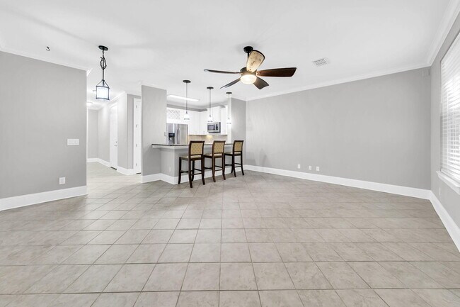 Building Photo - 59 Talon Ct