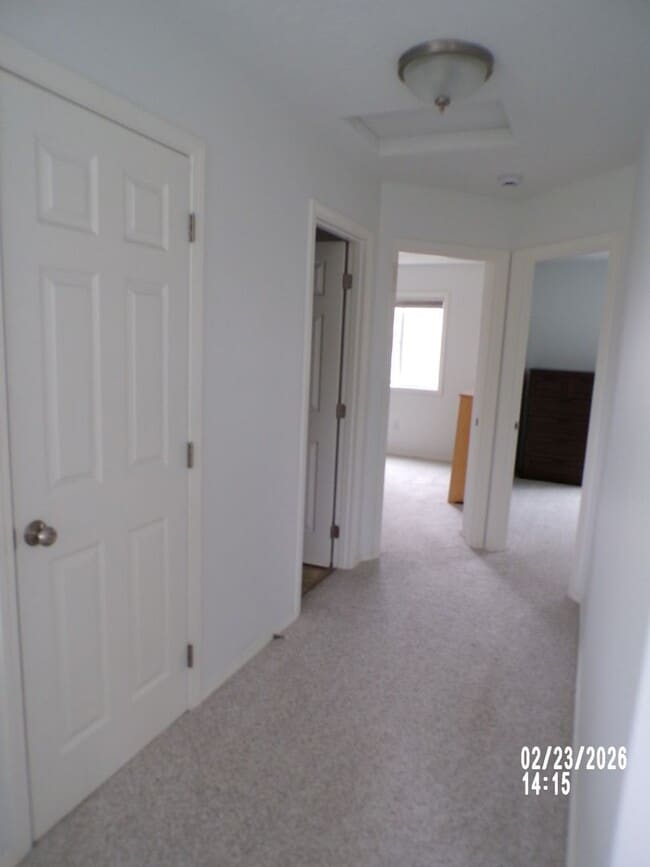 Building Photo - Home in the Willamette Landing neighborhood