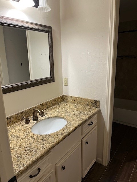 Building Photo - 13815 Ivymount Dr