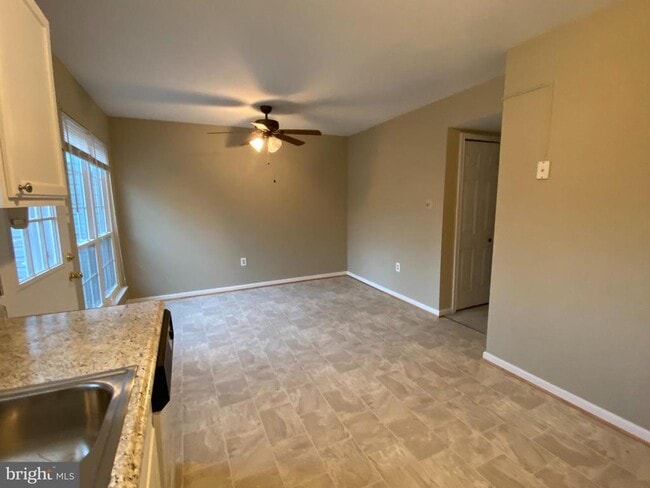 Building Photo - 4435 Eagle Ct