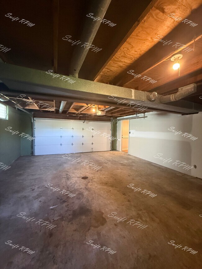 Building Photo - 18106 19th St N