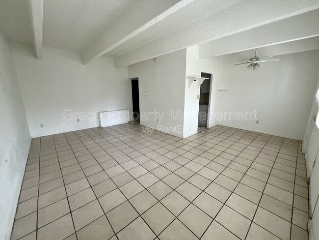Building Photo - 364 S Ironton St