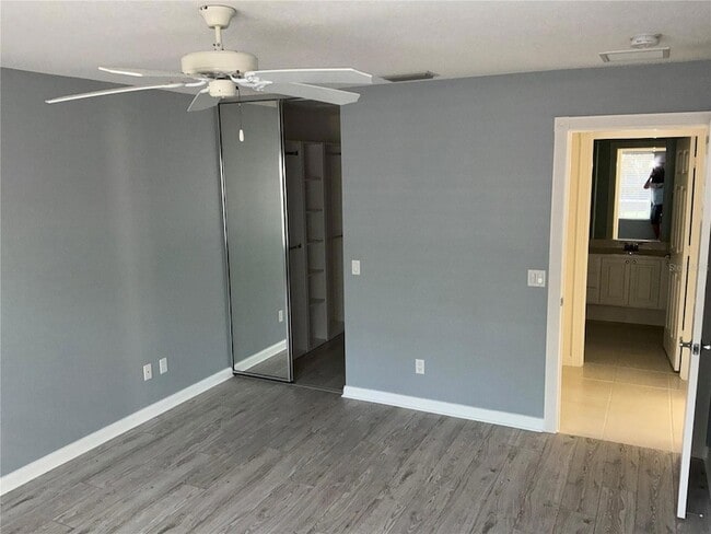 Building Photo - 8004 Camminare Dr