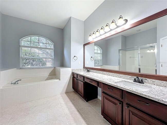 Building Photo - 903 Kersfield Cir