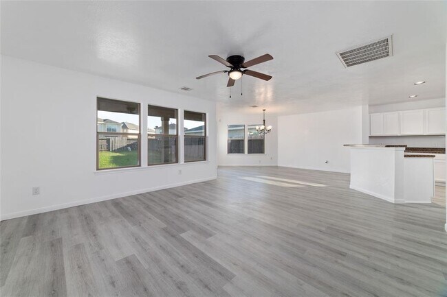 Building Photo - 18703 Clover Nut Ct