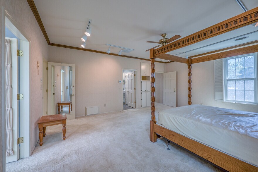 Building Photo - 2611 N Kentucky Ave