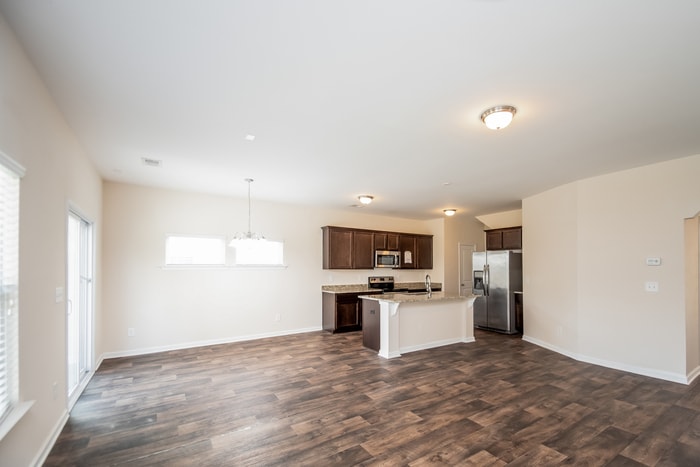 Building Photo - 390 Eagle Feather Loop