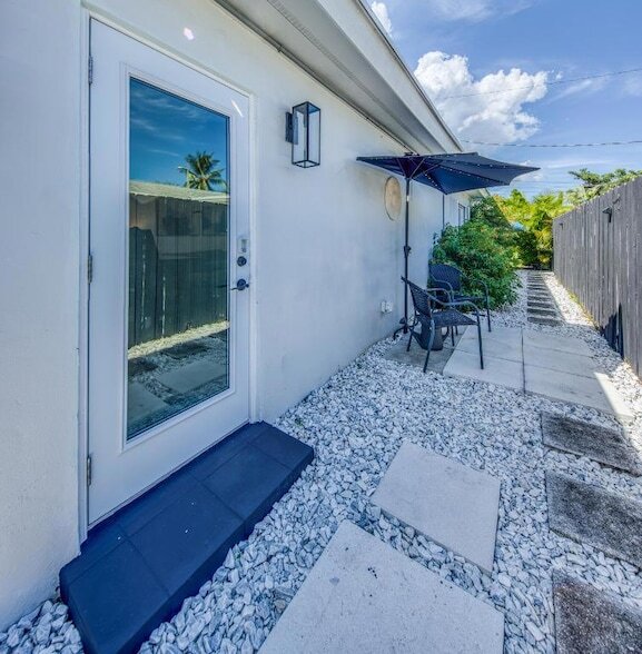 Building Photo - 1331 North N Street