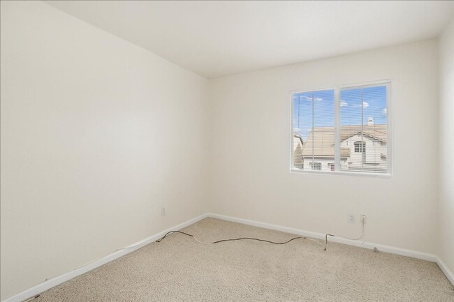 Building Photo - 9074 Piazza Ct