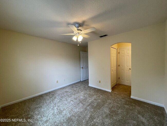 Building Photo - 1804 Sea Pines Ln