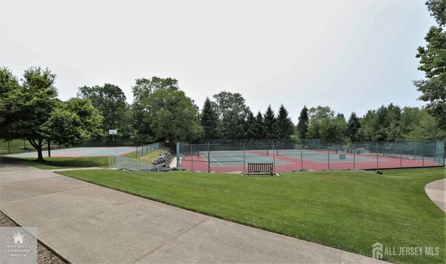 Building Photo - 301 Park Knoll