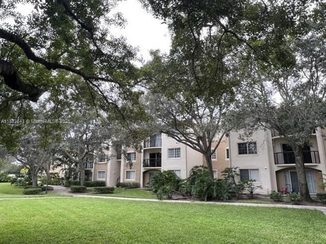 Building Photo - 400 Crestwood Ct N