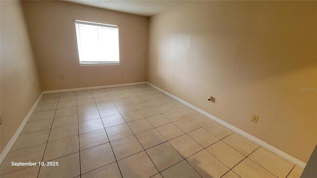 Building Photo - 4111 S Semoran Blvd