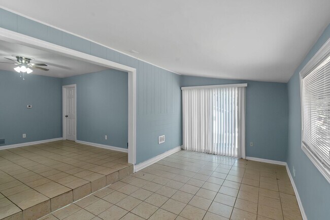 Building Photo - Don’t Miss Out! Look, Lease, and Live Spec...