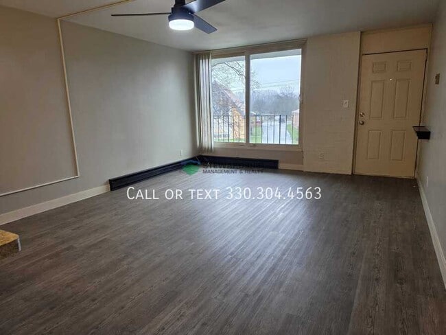 Building Photo - 2331 E Market St