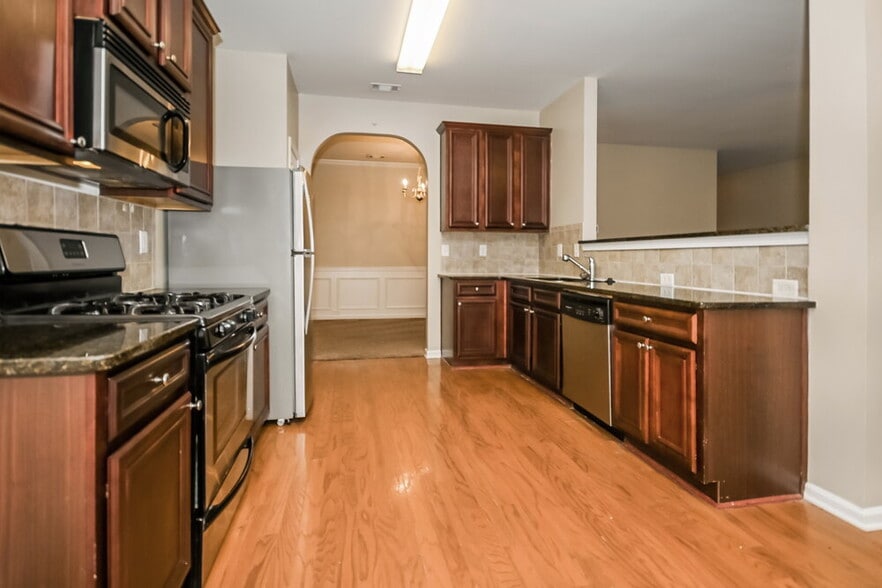 Building Photo - 438 Orchid Ln