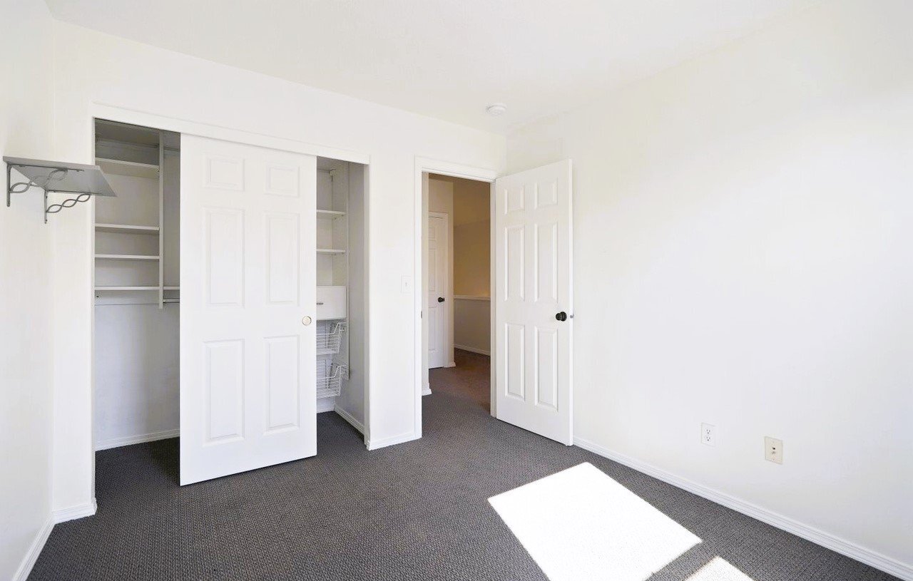 Building Photo - 16125 NW Fescue Ct