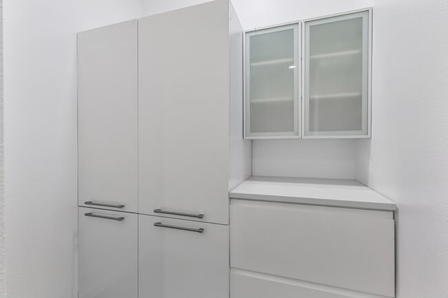 Building Photo - 4 Bedroom Home in Lake Nona with Fenced Yard