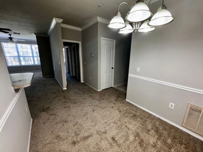 Building Photo - Spacious 2 Bed / 2 Bath Second-Floor Condo at Grand Reserve at Kirkman Park