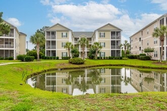 Building Photo - Cross Gate Villas - Perfect Location