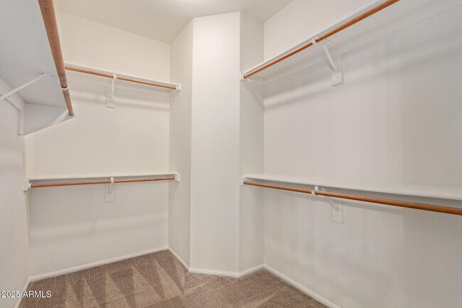 Building Photo - 3821 S Heath Way