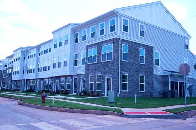 Building Photo - 161 Leona Stewart Ln